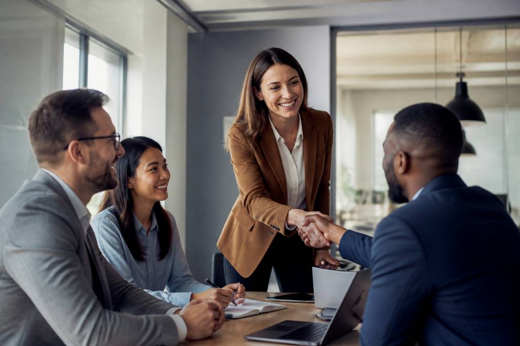 Les savoir-être en entreprise : définition, compétences clés et enjeux de la digitalisation